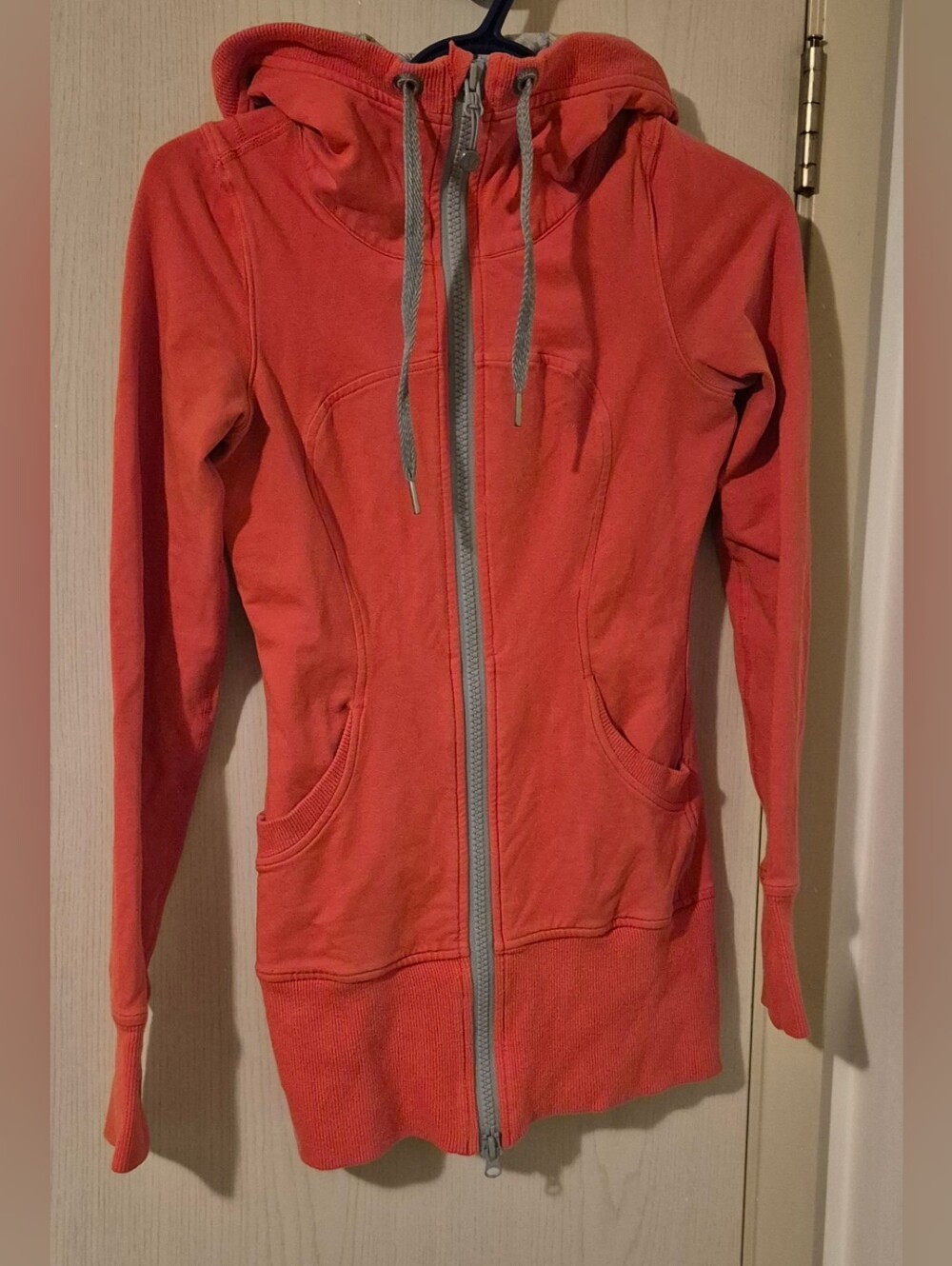 Lululemon Coral Orange Full Zip Hooded Jacket Size 2 Thumbholes